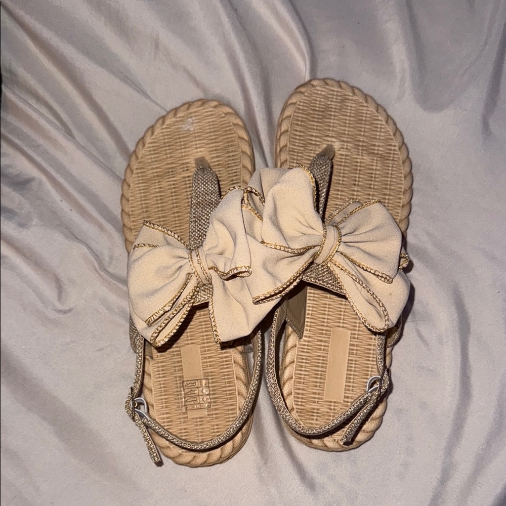 Women's Beige Bow Sandals